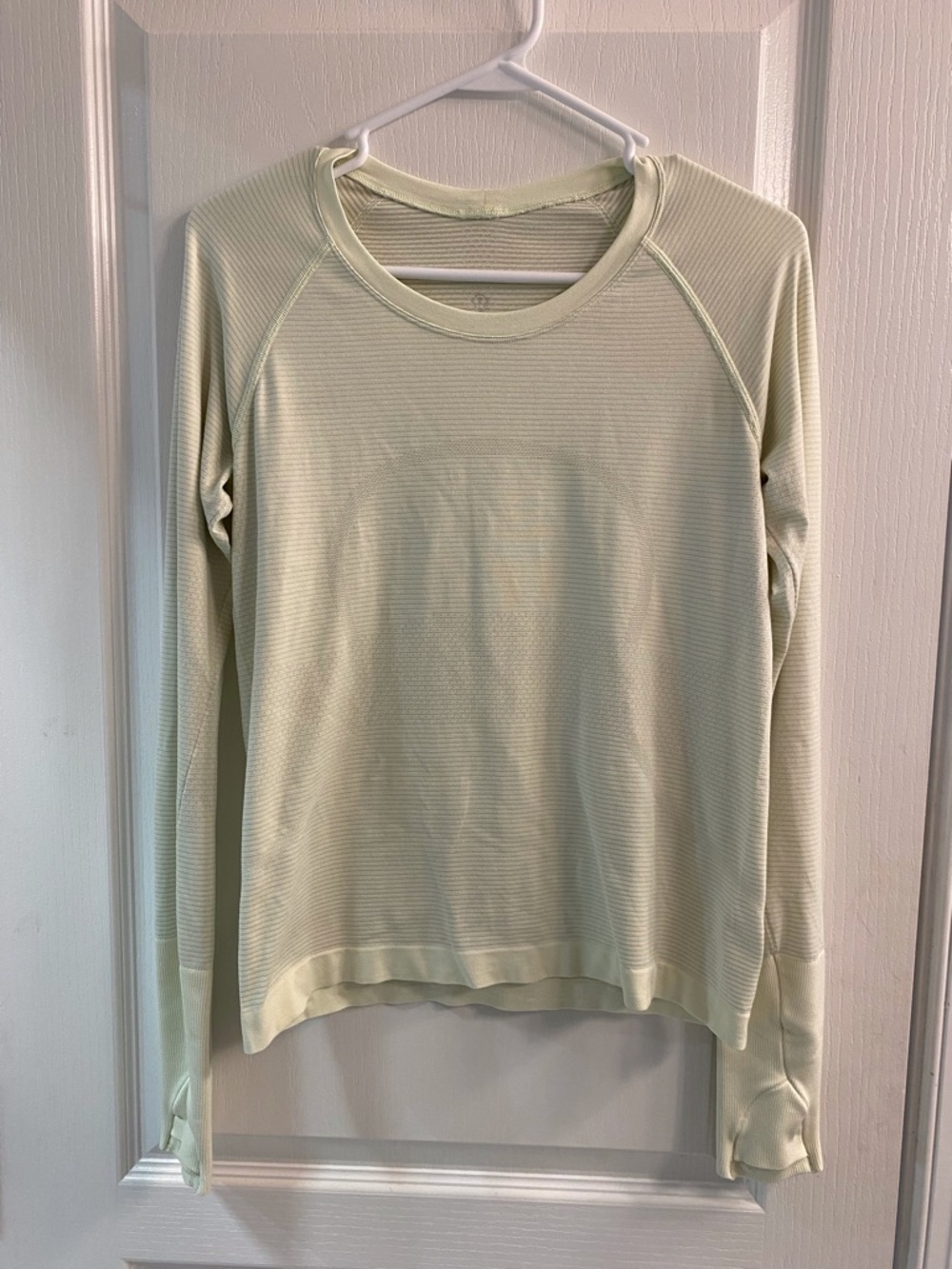 Lululemon light green Swiftly Tech